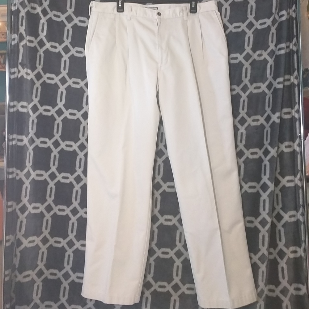 Men's Ivy Crew Cream Khaki Pants Pleats 38 x 30